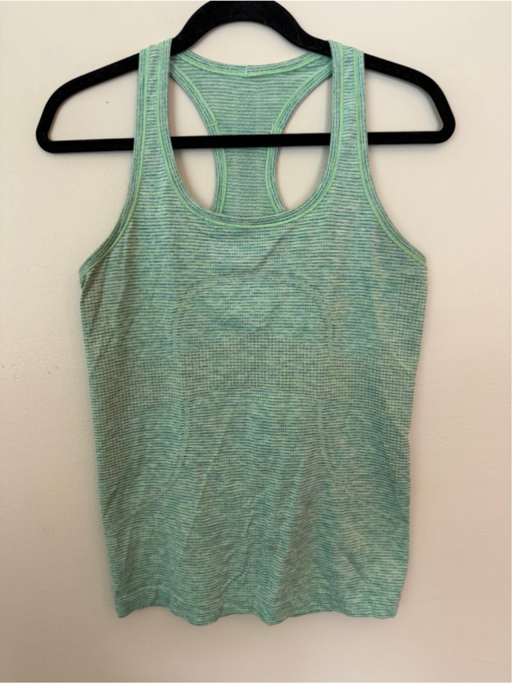 Lululemon Swiftly Tank Waist Length Green Size 8 EUC